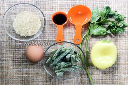 Рис с овощами и яйцом в микроволновке 