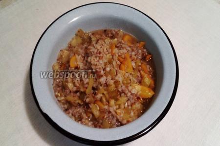 Кабачково-гречневый суп-пюре с охотничьими колбасками 