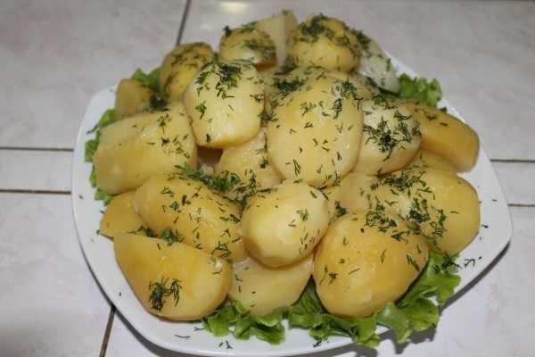 Как правильно и вкусно сварить картофель: секреты опытных хозяек