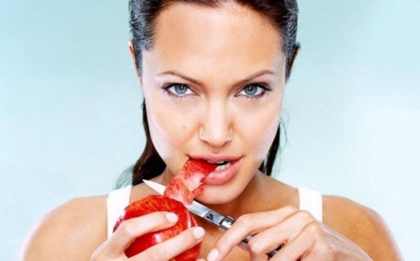 Фрукты vs диета: 10 распространённых мифов о фруктах и похудении