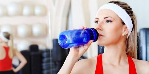 Как правильно пить воду, чтобы похудеть - отзывы и советы. Как нужно пить воду для похудения