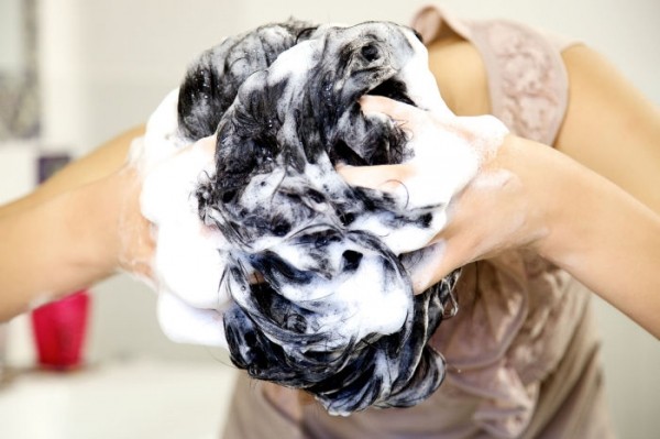 9 хитростей, с которыми не придется ежедневно мыть волосы