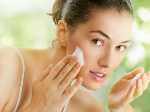 Домашнее увлажнение кожи лица — быстро и полезно