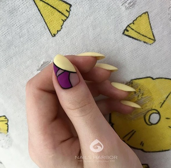 Лаконичный маникюр: 40 идей, которые прекрасно сочетаются с повседневными образами