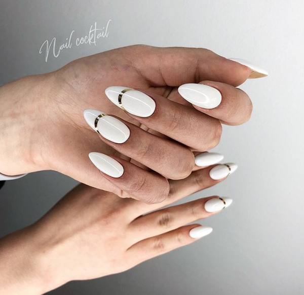 Лаконичный маникюр: 40 идей, которые прекрасно сочетаются с повседневными образами