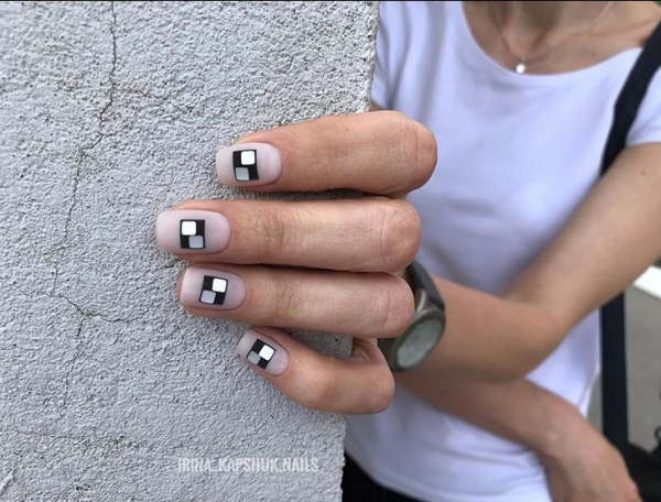 Лаконичный маникюр: 40 идей, которые прекрасно сочетаются с повседневными образами