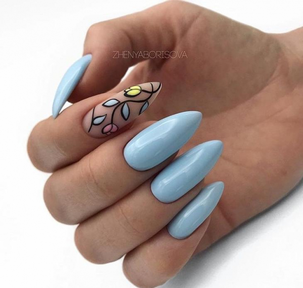 Лаконичный маникюр: 40 идей, которые прекрасно сочетаются с повседневными образами