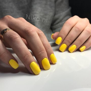 Модный желтый дизайн ногтей 2020-2021: фото-идеи
