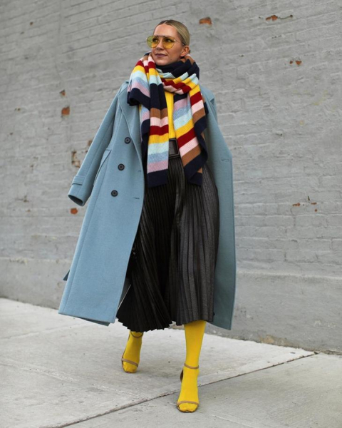 Вязаный шарф: 15 идей в оригинальное дополнение к стильному образу на 2021 год