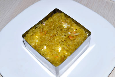 Слоеный салат с рыбными консервами