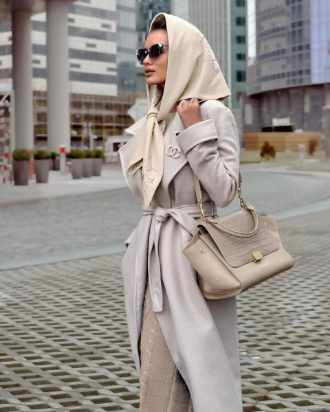 15 идей как модно носить платок с пальто и выглядеть безупречно
