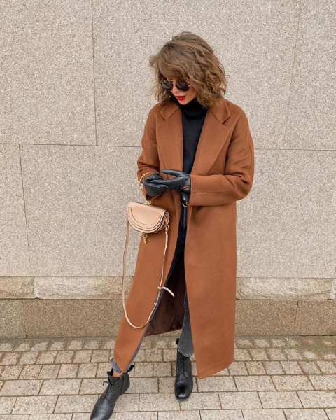 Коричневое пальто: 18 стильных луков, которые стоит взять на заметку
