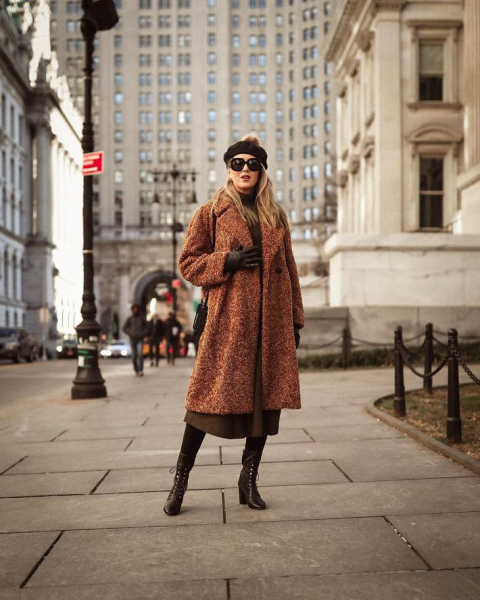 Коричневое пальто: 18 стильных луков, которые стоит взять на заметку