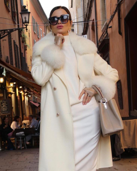 20 стильных идей с чем носить пальто женщинам 40-50 лет