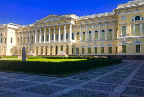 Памятник Виктору Цою в Санкт-Петербурге