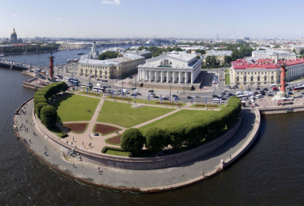 Летний сад: ровесник Санкт-Петербурга, известный на весь мир