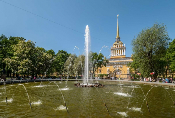 Памятник Медный всадник в Санкт-Петербурге