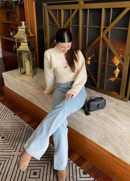 Возрождение тренда: почему болеро вернулось в гардеробы стильных женщин Возрождение тренда: почему болеро вернулось в гардеробы стильных женщин